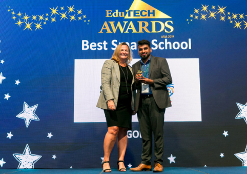 AUSMAT won the BEST SMART SCHOOL award at the 2019 Edutech Asia Award!