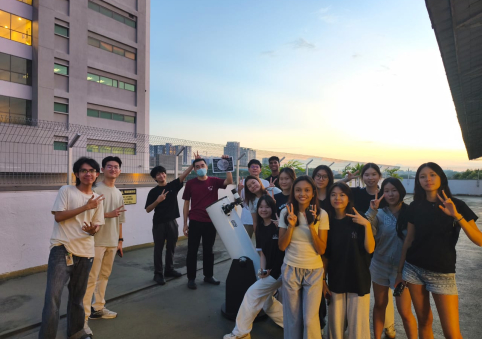 AUSMAT Students Delight in Celestial Views Across Two Memorable Nights at Sunway College