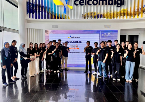 Students Discover the Real-World Impact of AI, 5G, and XR at CelcomDigi AiX
