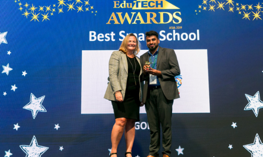 AUSMAT won the BEST SMART SCHOOL award at the 2019 Edutech Asia Award!