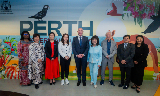 The Honourable Stephen Dawson Visits Sunway AUSMAT