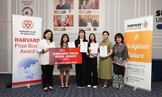 Sunway Students Make the Honour Roll in the Harvard Prize Book