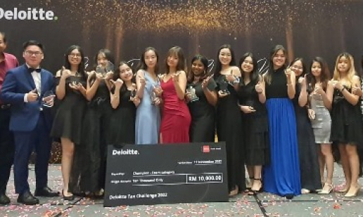 SunTES_group_photo_gala_dinner
